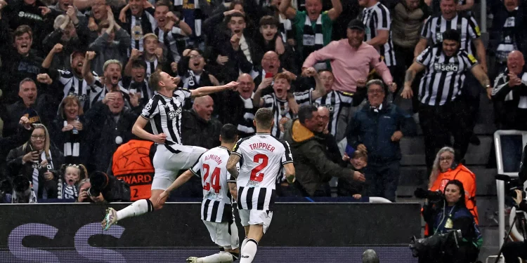 Newcastle thrash PSG on Champions League homecoming