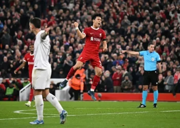 Liverpool thump Toulouse as Brighton get first win in Europe