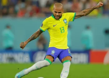 Spanish prosecutors seek 9-year jail term for ex-Brazil star Alves