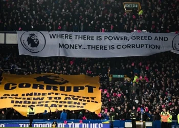 Everton fans take aim at Premier League after 10-point penalty