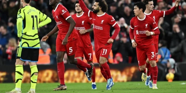 Arsenal hold Liverpool in title showdown to seal top spot at Christmas