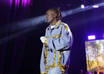 Saha proves he is still King as he fills Africana