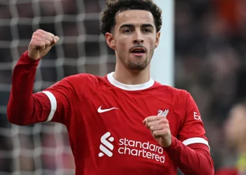 Liverpool keep quadruple dream alive for ’emotional’ Klopp