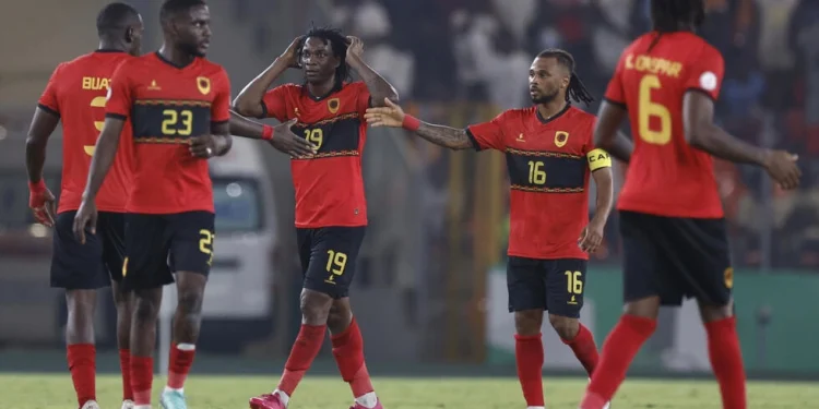 Algeria held by Angola in Cup of Nations opener