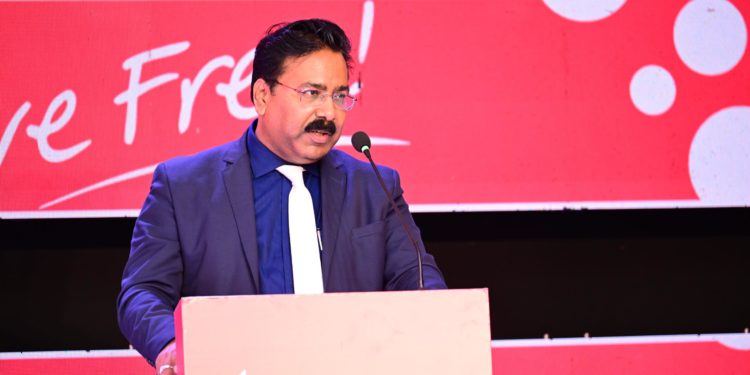Insurance firms optimistic about sustained growth of sector