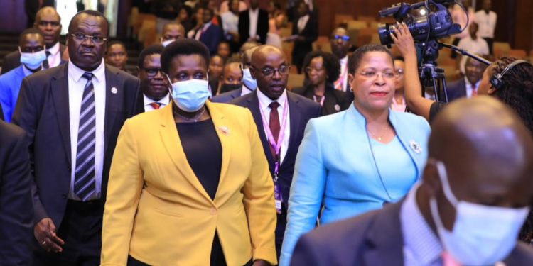 Calls for independence of courts dominate start of judges’ meeting