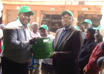 Govt urges public to embrace clean cooking