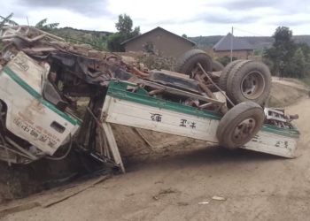 10 mourners dead, 20 injured in Rakai road crash