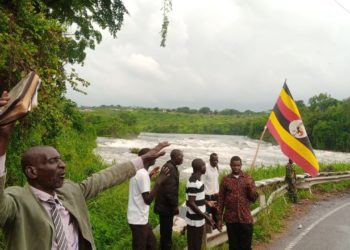 Christians pray for “better” Karuma Bridge   