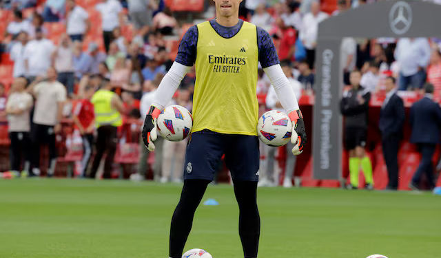 Bournemouth sign Chelsea goalkeeper Kepa on loan