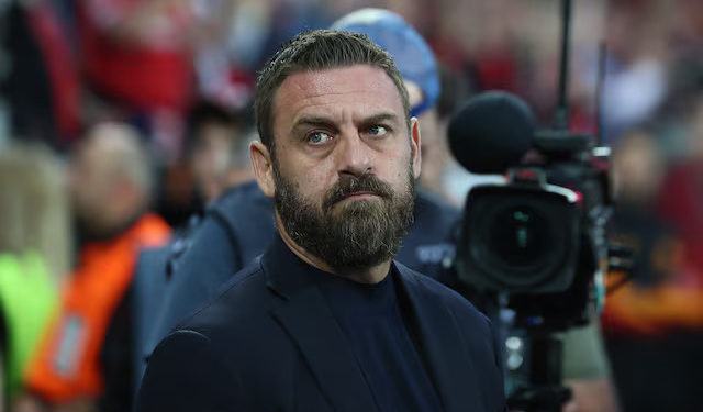 Roma sack head coach De Rossi