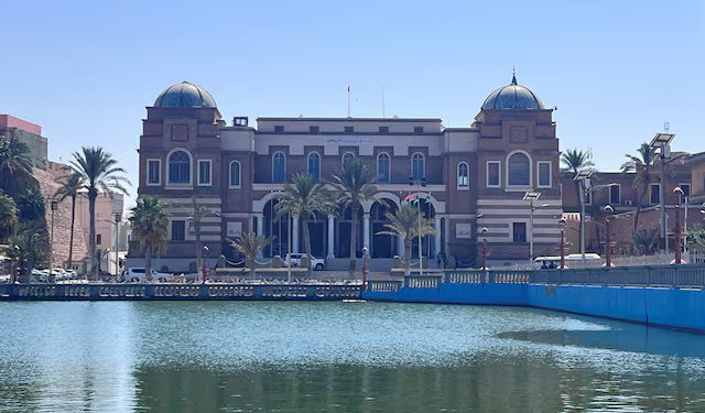 Libya’s rival factions agree to end central bank crisis