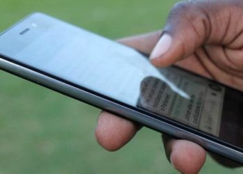 No hand-held phones at school without a policy, says govt