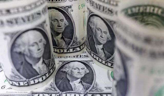 Dollar limps into US Election Day as ‘Trump trades’ unwind