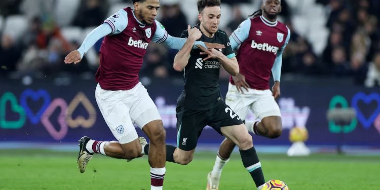 Liverpool thrash West Ham to go eight points clear