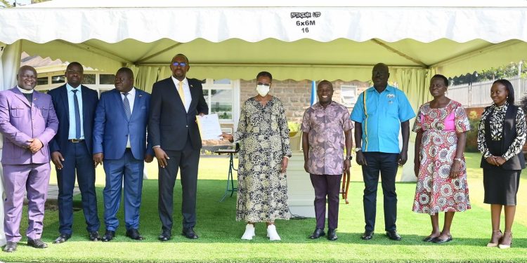 Uganda, Egyptian firm sign Shs470b contract to build Akii-Bua Stadium