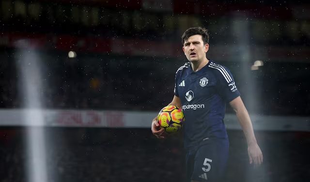 Man United signing Maguire to extension while Diallo deal is close, says Amorim