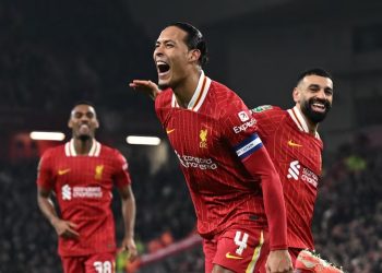 Liverpool thrash Spurs to set up League Cup final with Newcastle