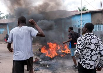 Rwanda accuses Congo of planning large attack