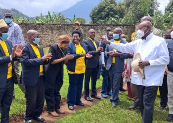 Museveni urges Kigezi leaders to prioritise poverty alleviation over politics