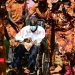 Besigye calls off hunger strike